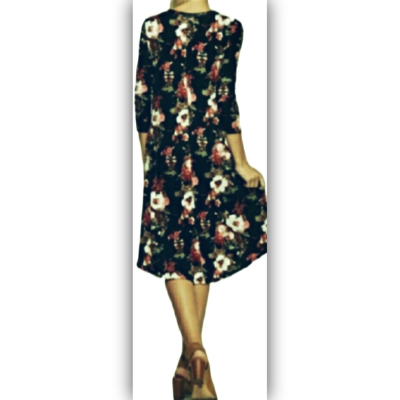 FLORAL PRINTED DRESS WITH POCKETS - Picture 3 of 3